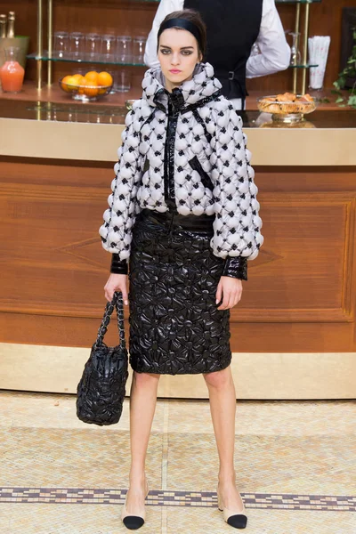 Look 6